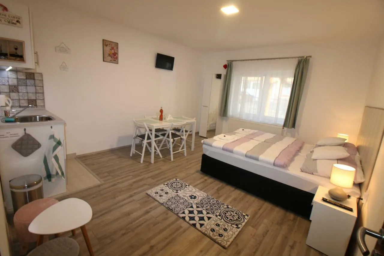 Szent Ivan Apartman Eger Węgry